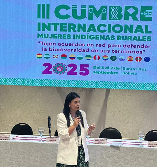 Mujeres indígenas rurales: tejiendo redes por la biodiversidad y la justicia climática - Microempresas de Colombia